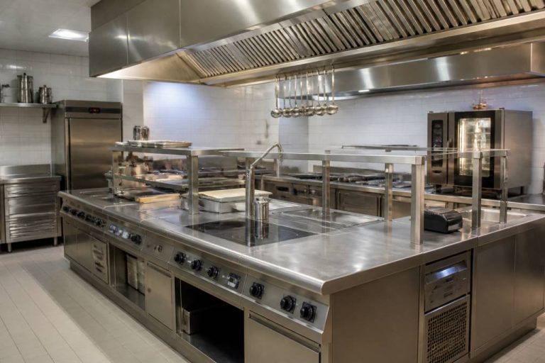 Fiche techniques cuisine : guide complet pour choisir le bon équipement